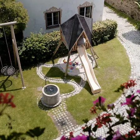 Ober ゲストハウス